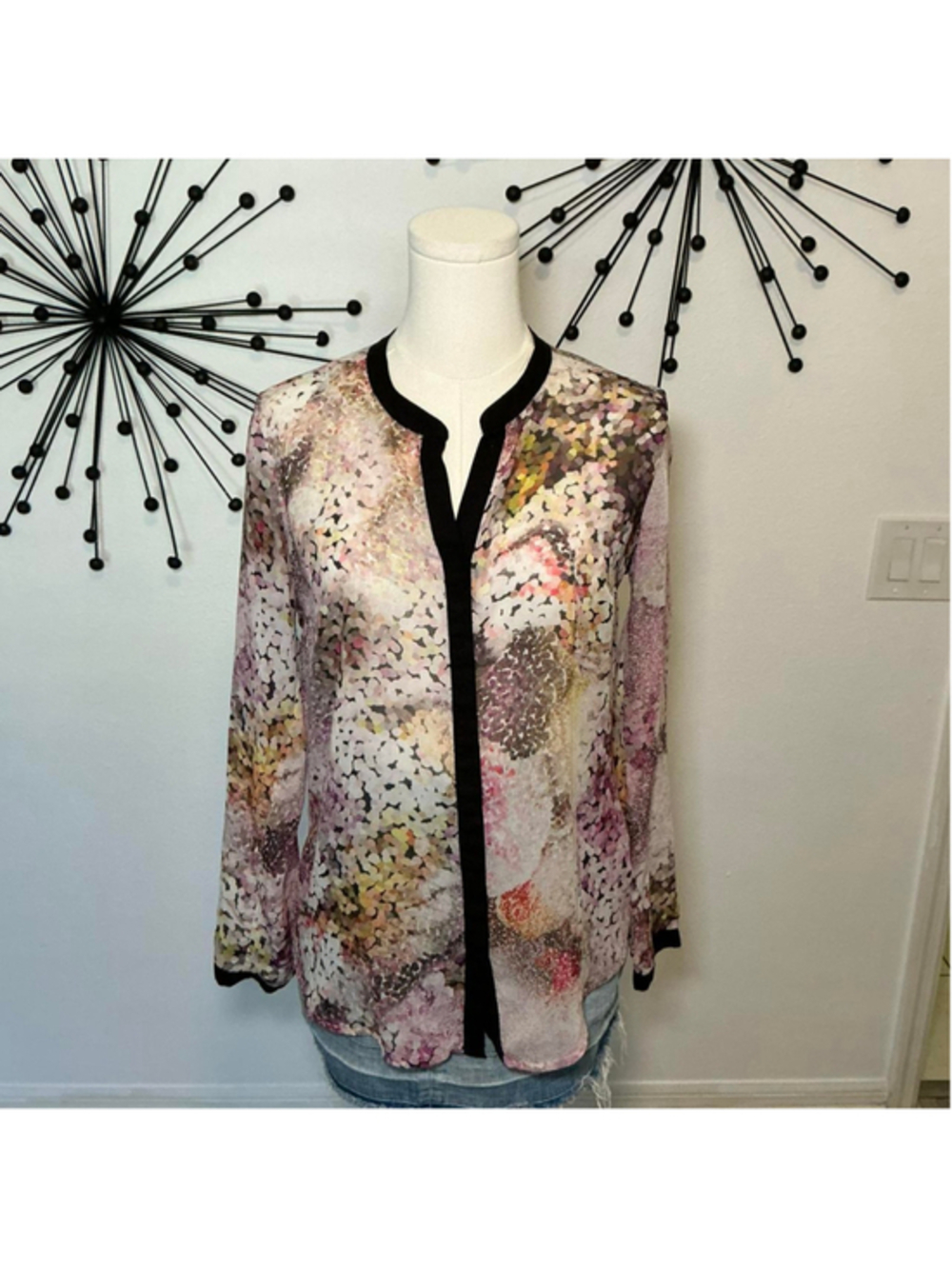 A.R.M Multicolor Abstract Blouse Sheer Lightweight Button Front Top M